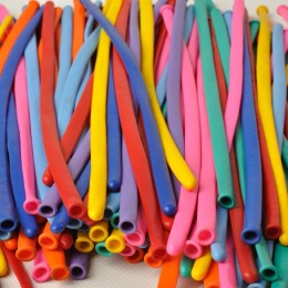 Palloncini modellabili da sagomare per sculture a forma di animali, spada, ali, cagnolino- Slim Ball  "260Q" colori assortiti